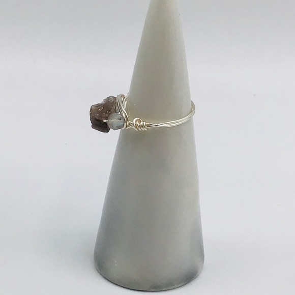 New Ring Natural Raw Smokey Quartz Labradorite Wire Wrapped Dainty Siz… - Picture 7 of 9